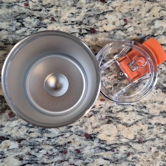 Brumate Uncork'd Insulated Wine Tumbler In Matte Clay - Picture 6 of 9